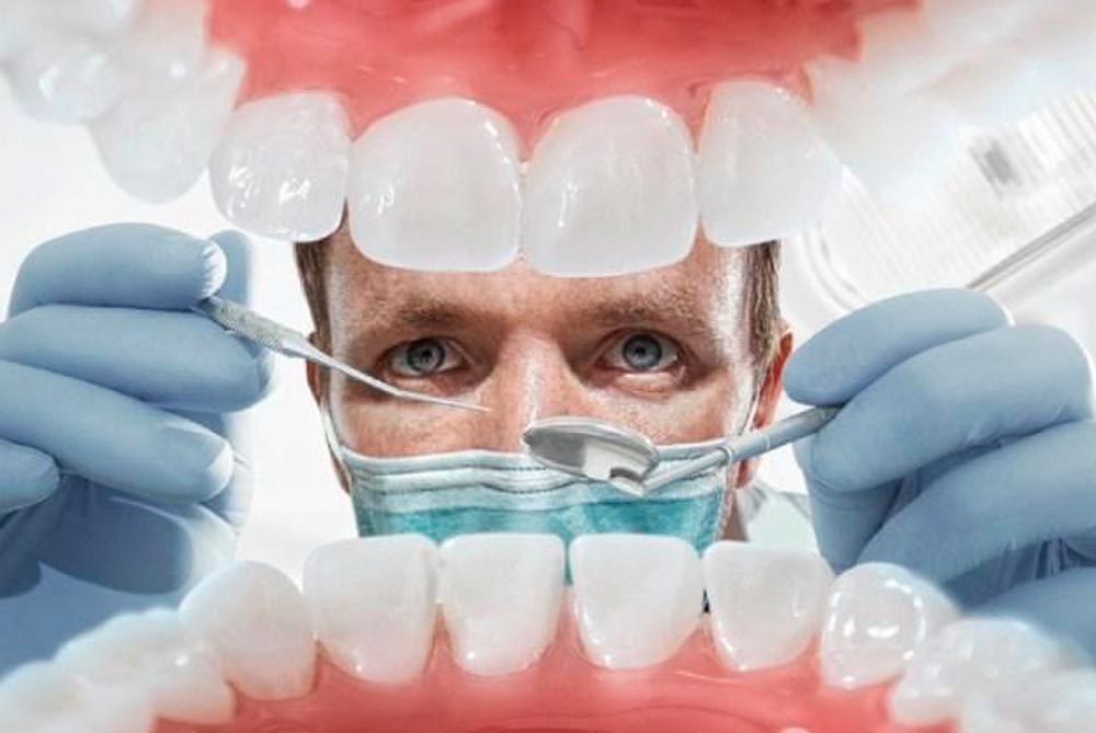 Barrancos Clínica Dental. Servicio de Operatoria Dental: Tratamientos de caries, abrasiones y desgastes